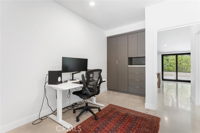 Building Photo - 24655 Park Miramar