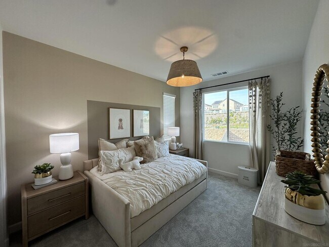 Building Photo - 2186 Tributary Dr