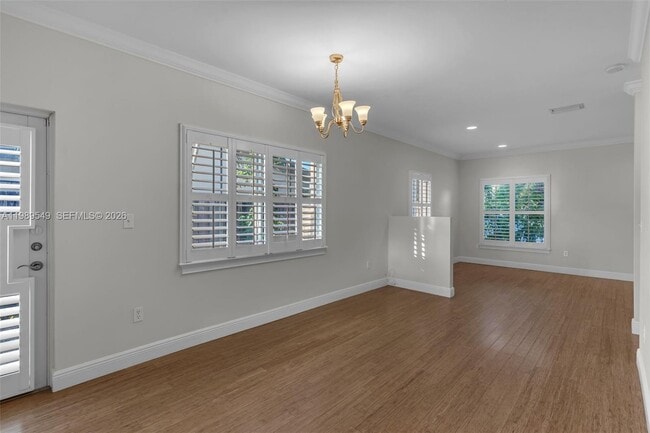 Building Photo - 7048 SW 83rd Ct