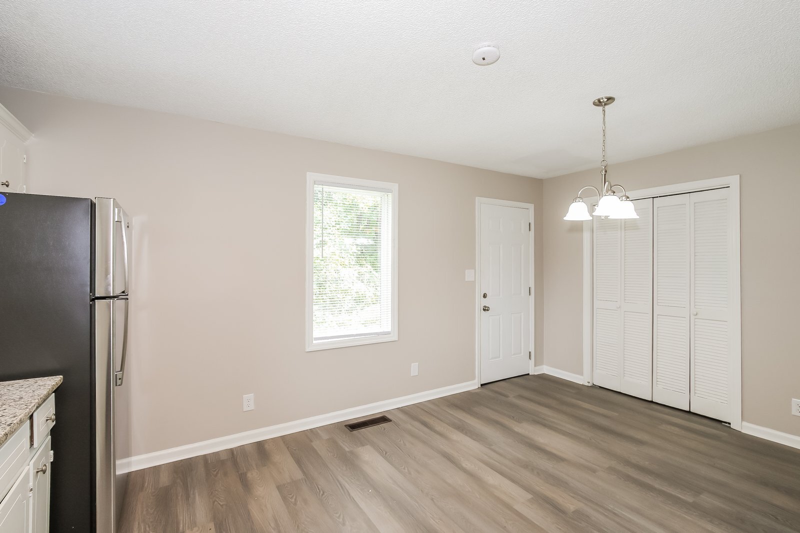 Building Photo - 448 Bussey Ave