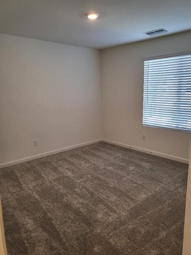 Building Photo - 4902 Bufflehead Ln