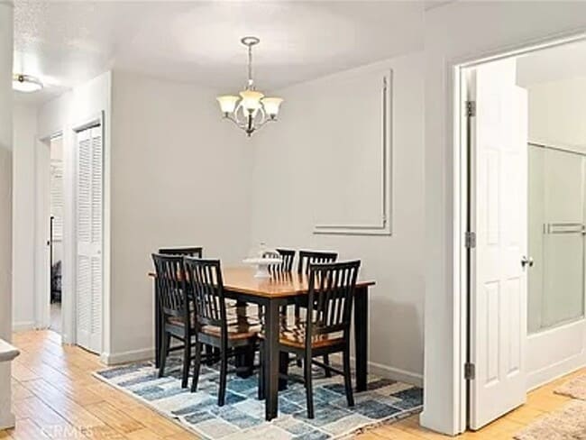Building Photo - Check out the video! 3 Bedroom 2 Bath Cond...