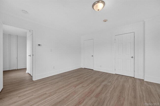 Building Photo - 34 Market St