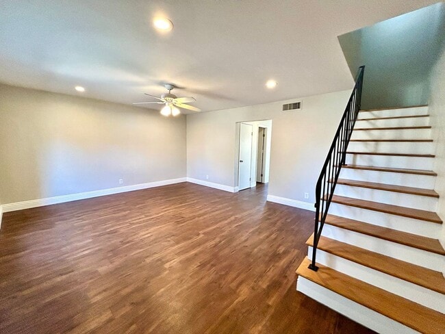 Building Photo - Completely Remodeled 3 Bedroom in La Mesa!! Water/Trash Included