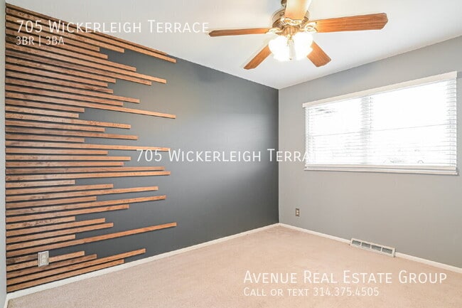 Building Photo - 705 Wickerleigh Terrace