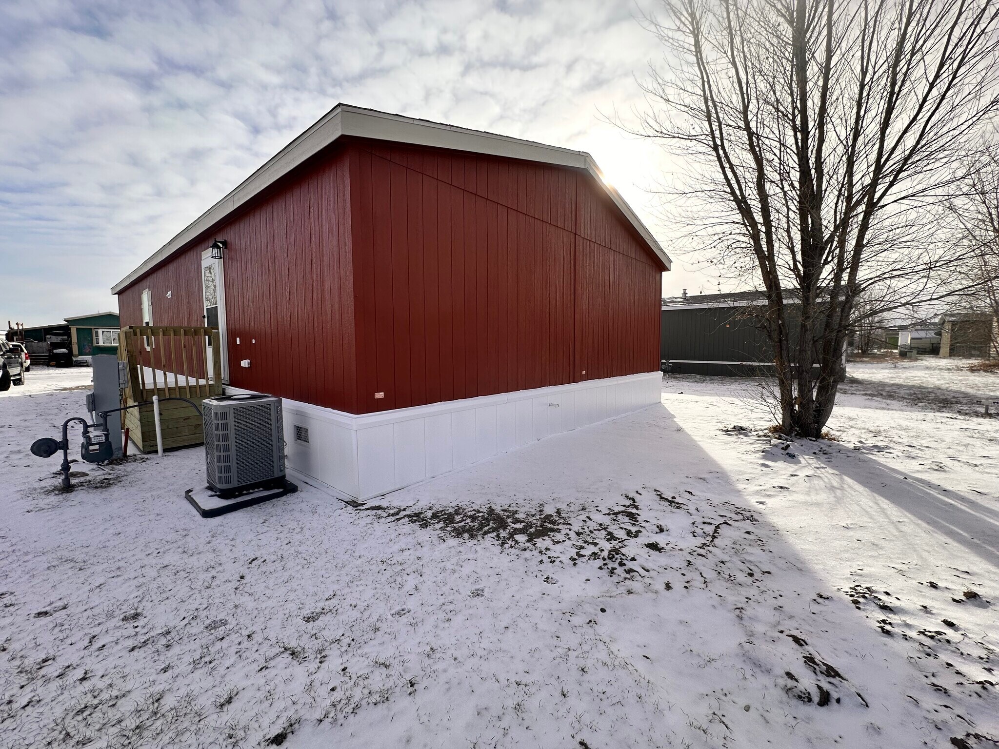 Building Photo - 26 Jubilee St