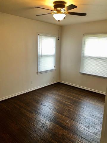 Building Photo - 1425 Marion Dr