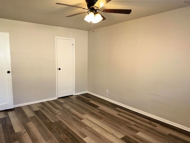 Building Photo - 4205 York St