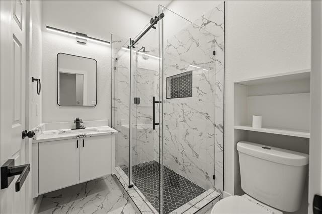 Building Photo - 7103 Blythdale Dr