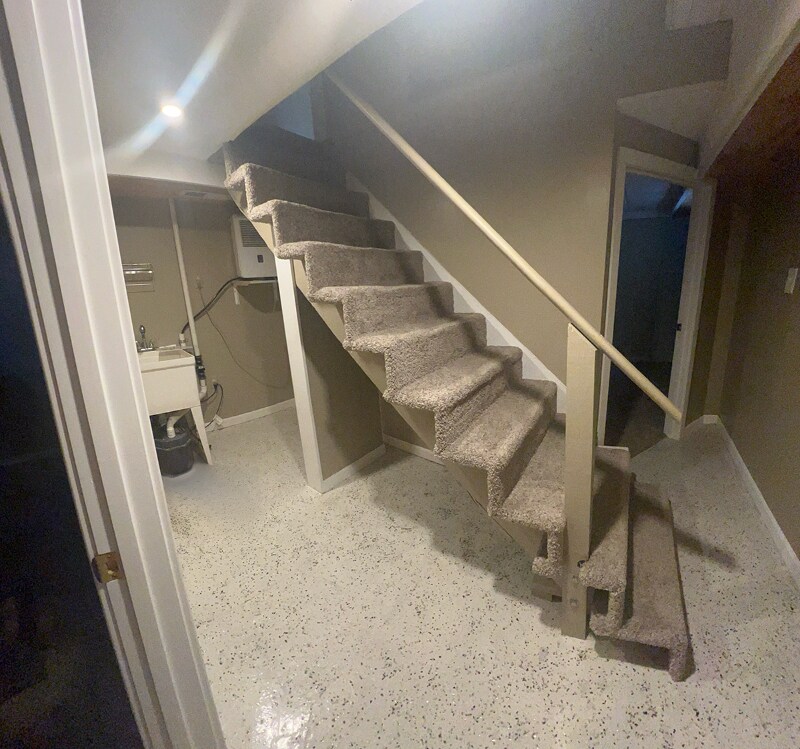 Building Photo - 2409 Spring St