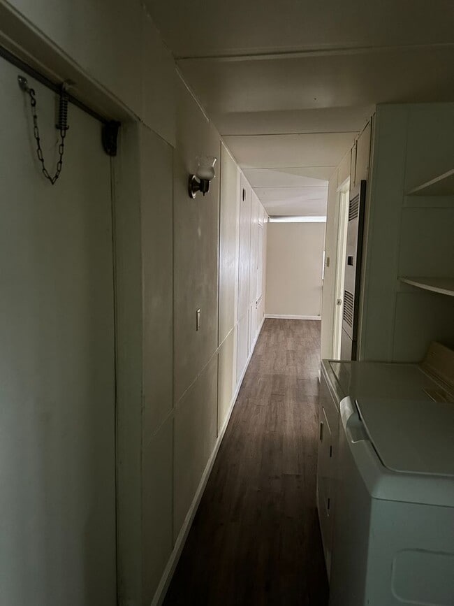 Building Photo - Charming  2 bedroom mobile