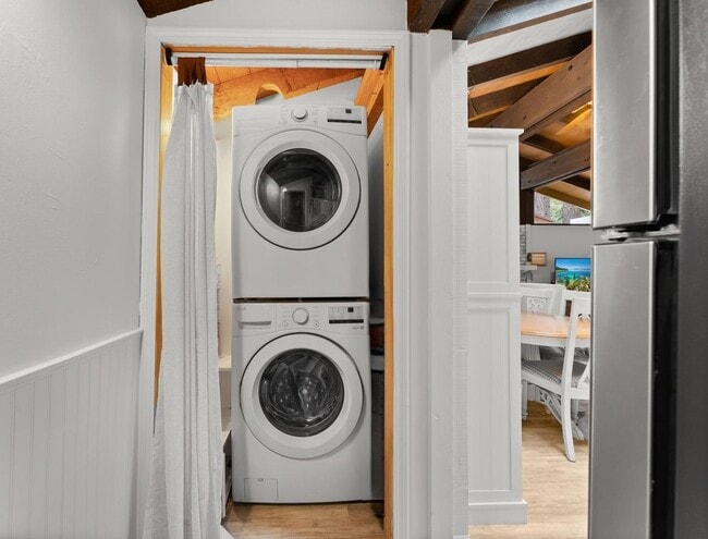 Building Photo - SKI LEASE: Gas Fireplace, Pet Friendly, Downtown Kings Beach