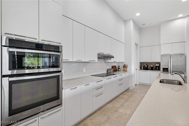 Building Photo - 14835 Dockside Ln