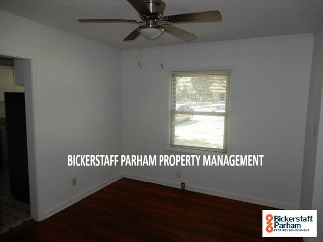 Building Photo - At Last, This Is What You’ve Been Searching For!!