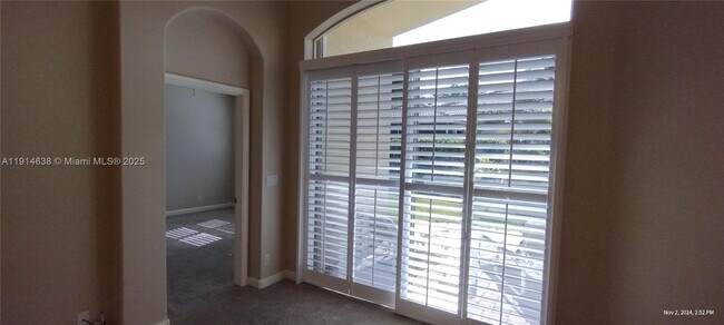 Building Photo - 8092 Driggs Hill