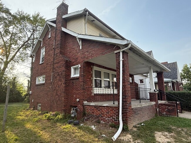 Building Photo - Open House Schedule Mon 9.1.25 @ 12:00pm, ...