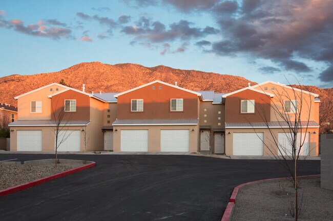 Building Photo - Tramway Townhomes