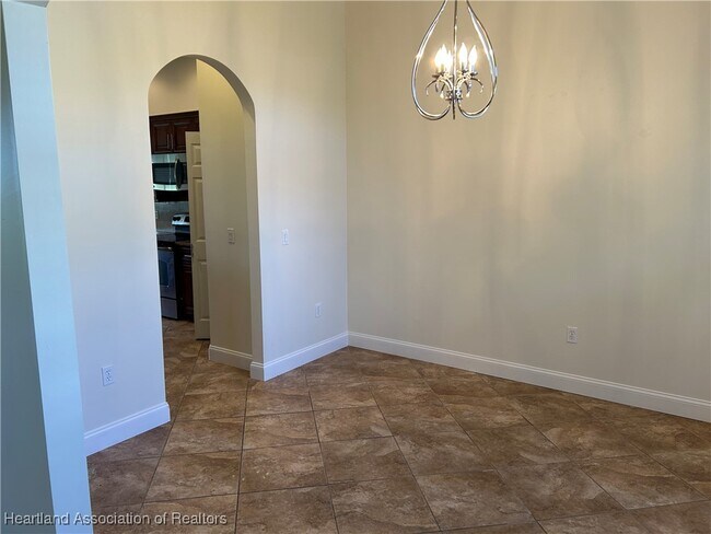 Building Photo - 6200 Pebble Ln