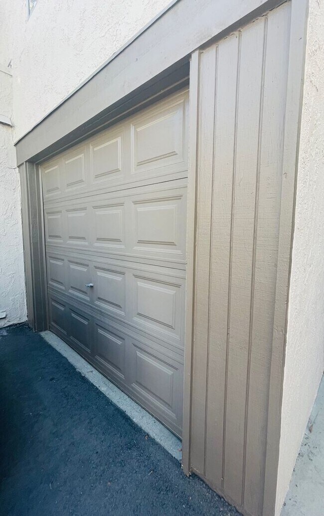 Building Photo - Todd Ranch Condo Welcome to the Todd Ranch Condo, 3-bedroom, 2-bathroom home located in the vibra...