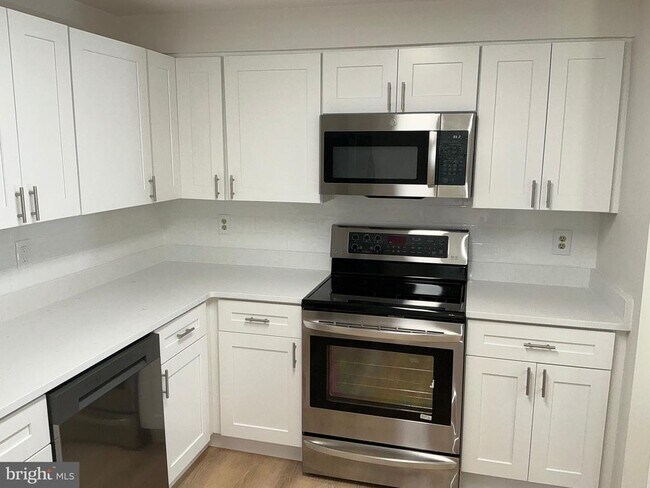 Building Photo - 10602 Chisholm Landing Terrace