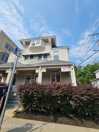 Building Photo - 1207 Mulberry St