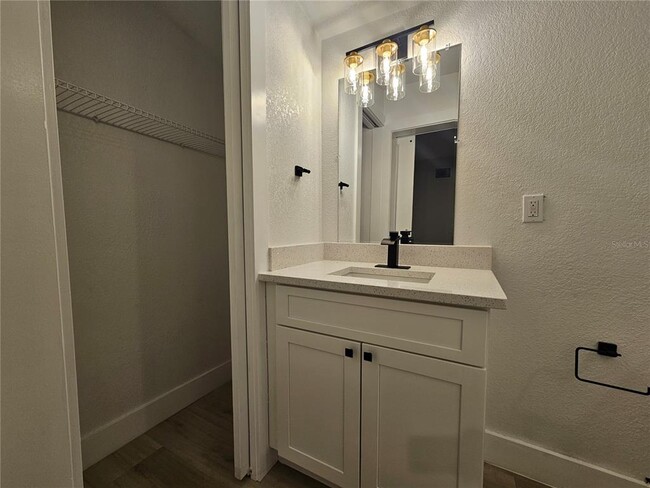 Building Photo - 8150 Sun Vista Way