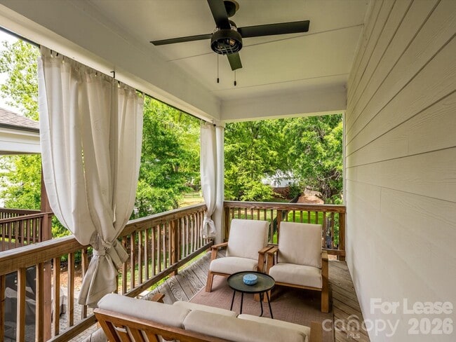 Building Photo - 1217 Drummond Ave