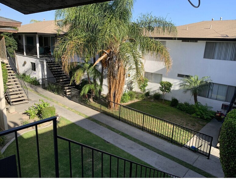 Primary Photo - 11644 Bellflower Blvd