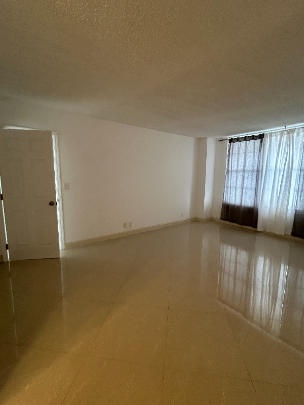 Building Photo - 3800 S Ocean Dr