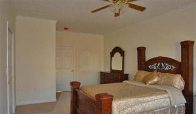 Building Photo - Christiansburg, 3 BR / 2.5 BA, Available April 16th