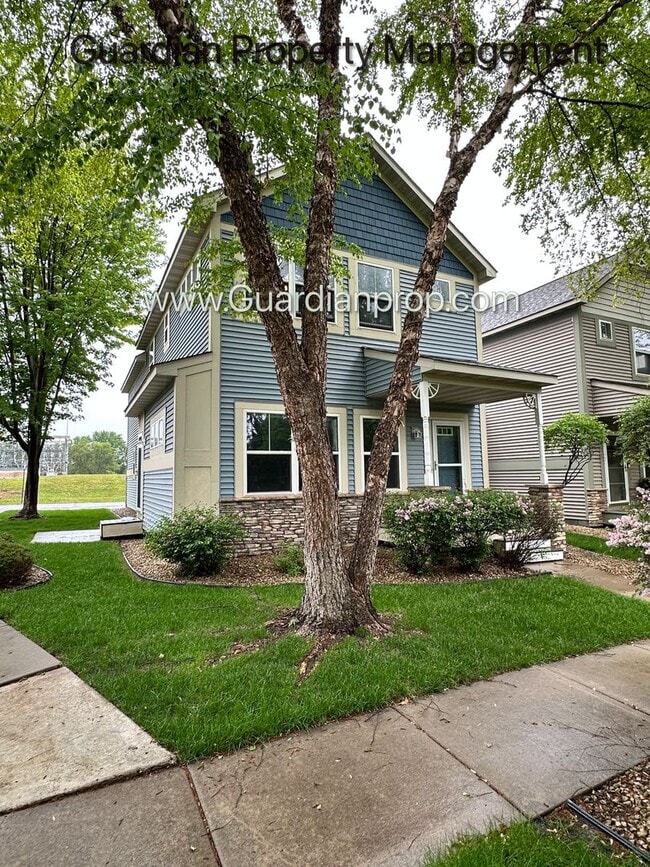 Primary Photo - Brooklyn Park Single Family Home, Dishwash...