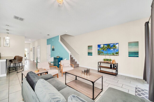 Building Photo - 780 Pebble Beach Dr