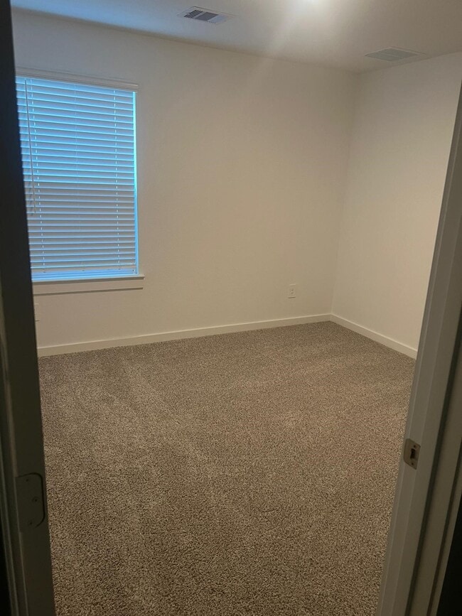 Building Photo - 10519 Hadley Pk Trl