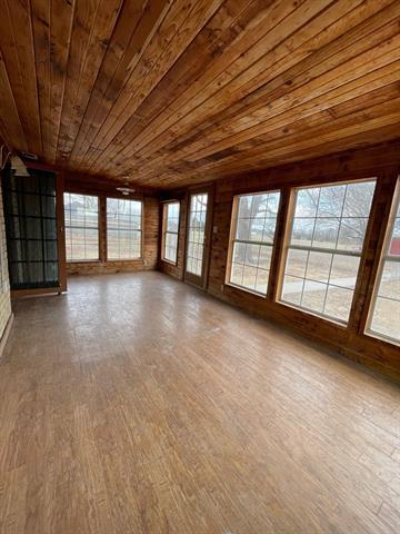 Building Photo - 1010 FM 902