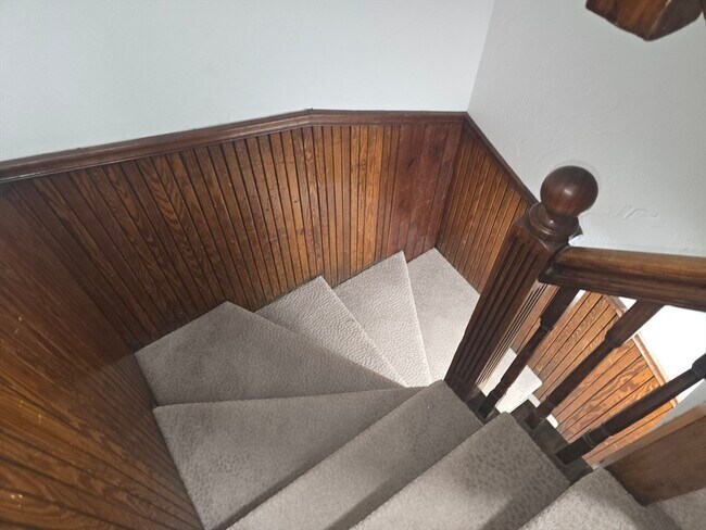 Building Photo - 17 Grafton St