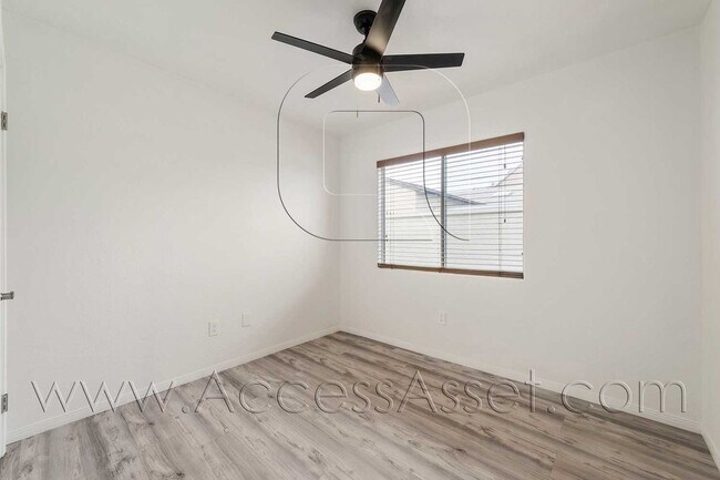 Building Photo - 1636 Zoro Way