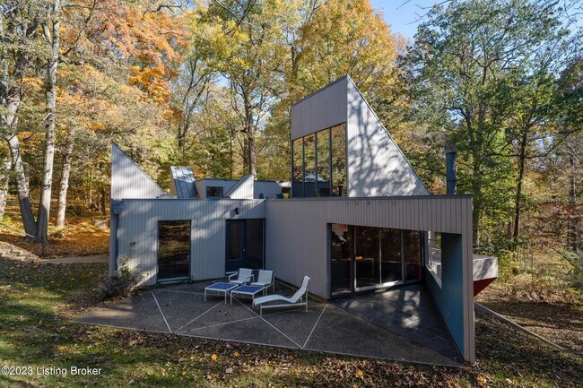 Building Photo - 6 Glen Arden Rd