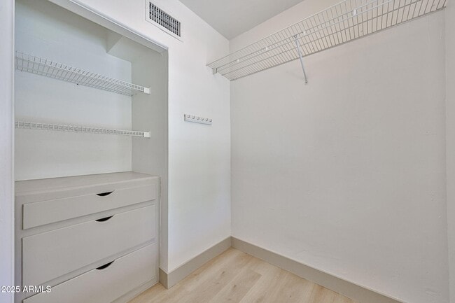 Building Photo - 63 W Windsor Ave