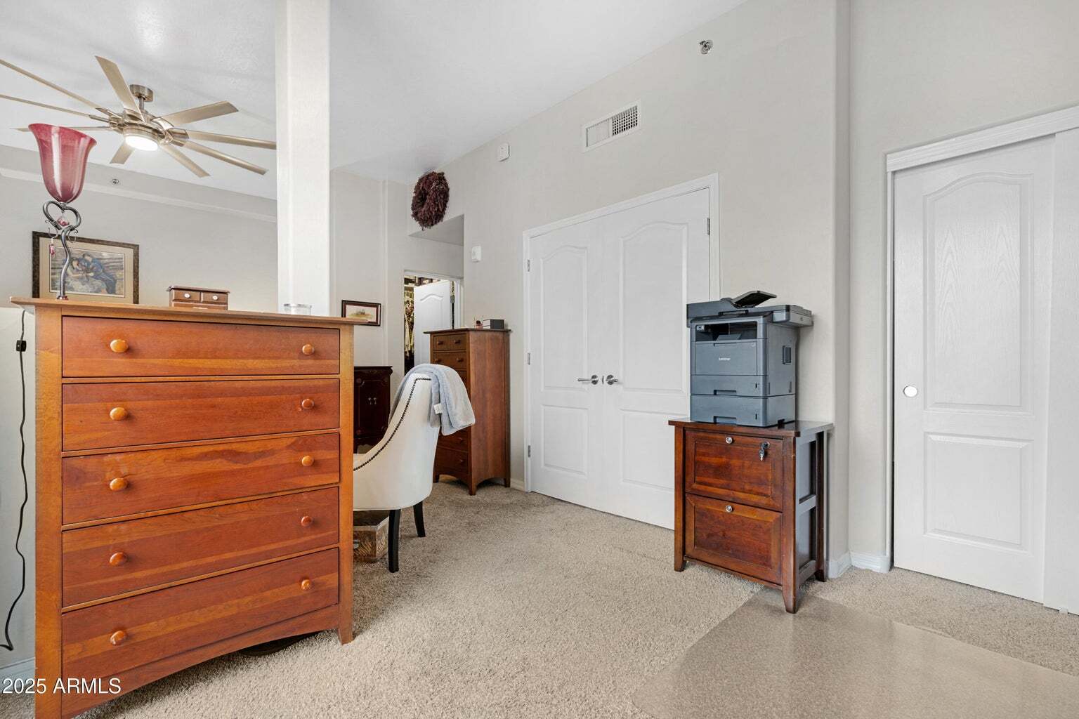 Office - 16 W Encanto Blvd