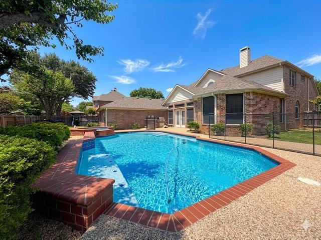 Building Photo - 1107 Normandy Dr