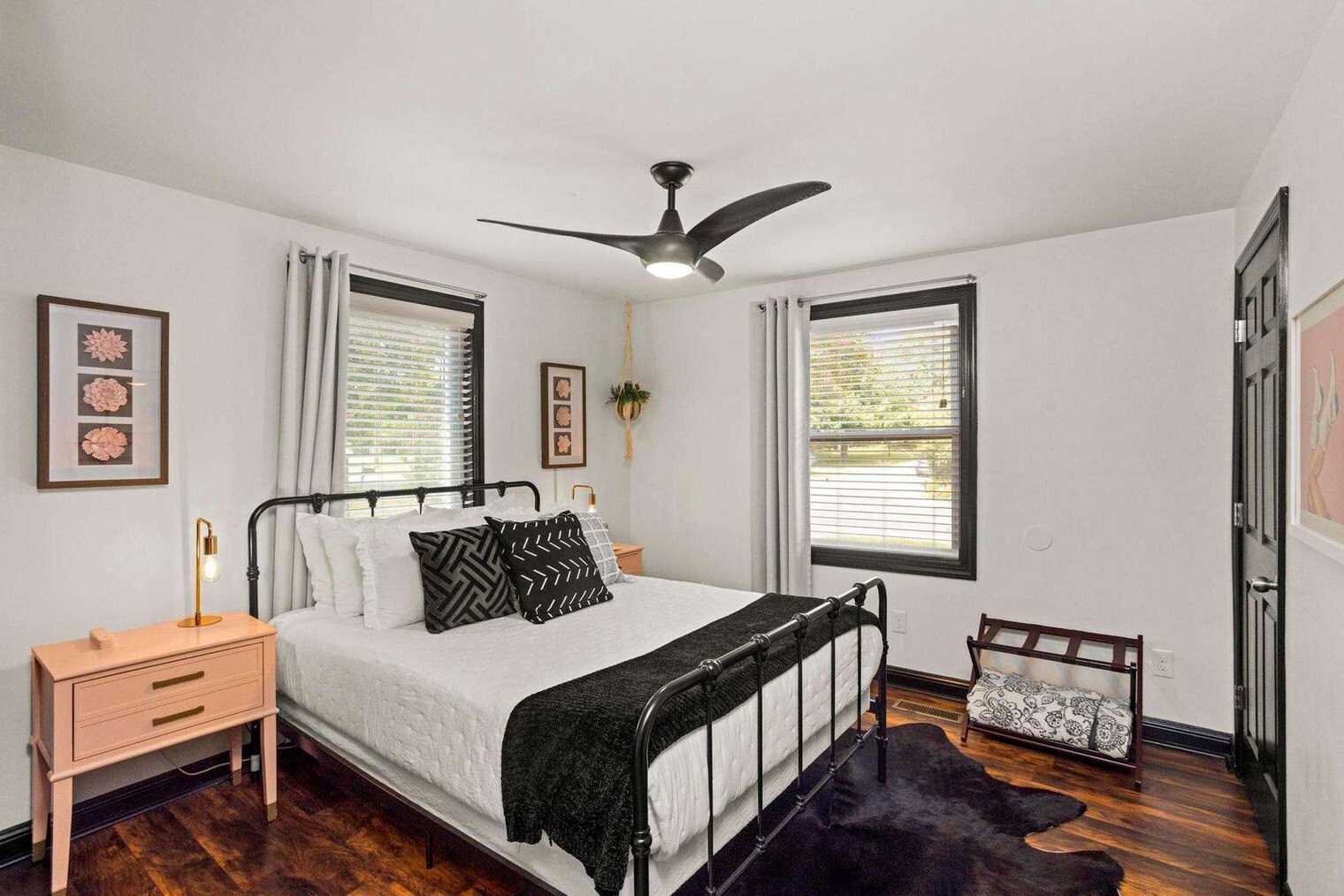 Building Photo - 1302 Ardee Ave