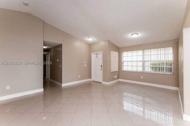 Building Photo - 1544 NW 158th Ave