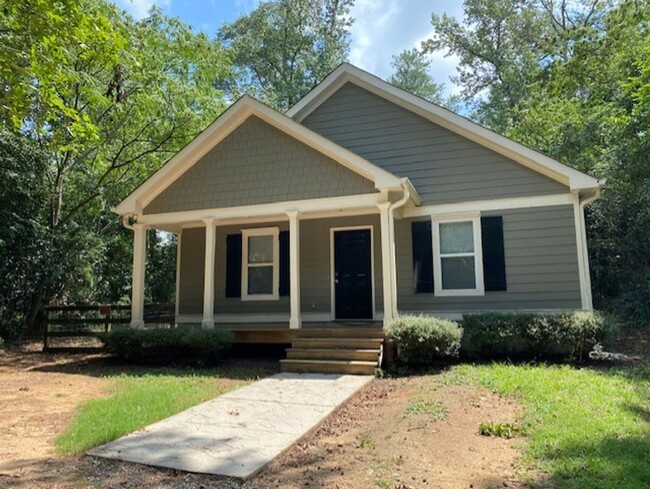 Primary Photo - Eastside Three Bedroom