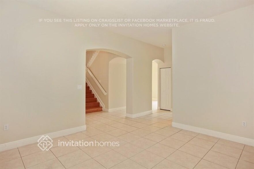 Building Photo - 19150 SW 29th Ct