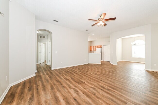 Building Photo - 86036 Sand Hickory Trail