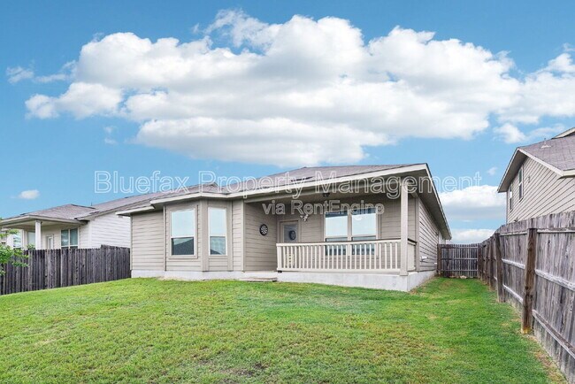 Building Photo - 10430 Barbeque Bay