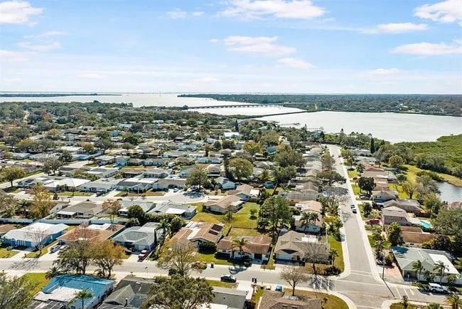 Building Photo - 1806 Ironwood Ct W