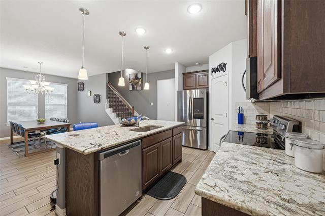 Building Photo - 196 Lady Bird Dr