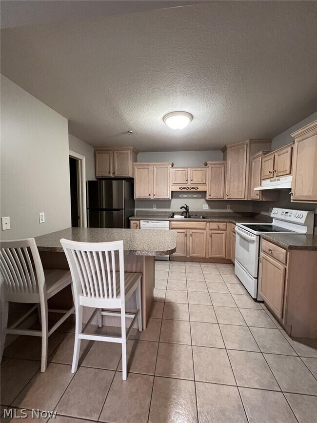 Building Photo - 3635 Indian Run Dr