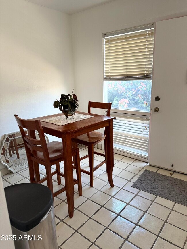 Building Photo - 4630 N 68th St